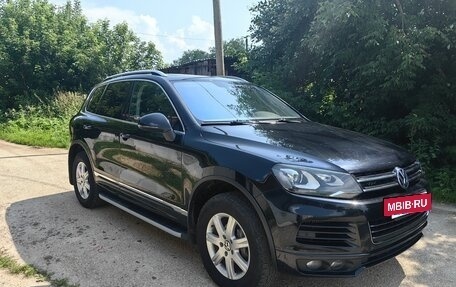 Volkswagen Touareg III, 2013 год, 2 450 000 рублей, 3 фотография