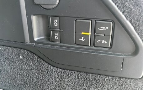 Volkswagen Touareg III, 2013 год, 2 450 000 рублей, 13 фотография