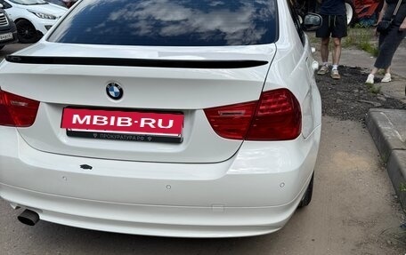 BMW 3 серия, 2011 год, 1 300 000 рублей, 5 фотография