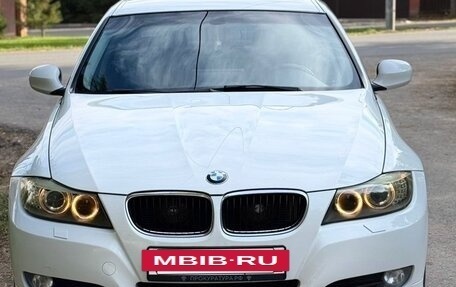 BMW 3 серия, 2011 год, 1 300 000 рублей, 10 фотография