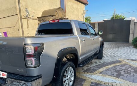 Toyota Tundra II, 2011 год, 3 200 000 рублей, 12 фотография