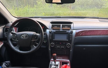 Toyota Camry, 2012 год, 1 390 000 рублей, 9 фотография