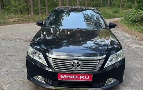 Toyota Camry, 2012 год, 1 390 000 рублей, 7 фотография