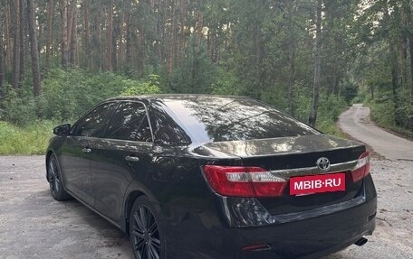 Toyota Camry, 2012 год, 1 390 000 рублей, 5 фотография