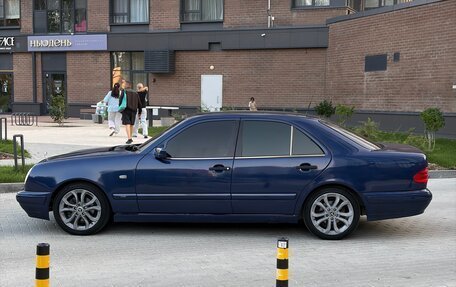 Mercedes-Benz E-Класс, 1996 год, 325 000 рублей, 18 фотография