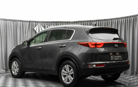 KIA Sportage IV рестайлинг, 2018 год, 1 800 000 рублей, 4 фотография