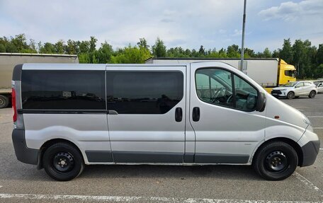 Opel Vivaro A рестайлинг, 2011 год, 1 700 000 рублей, 2 фотография
