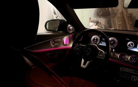 Mercedes-Benz E-Класс, 2020 год, 4 700 000 рублей, 12 фотография