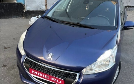 Peugeot 208 II, 2013 год, 539 000 рублей, 5 фотография