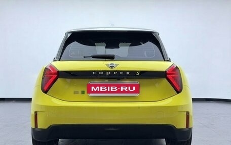 MINI Hatch, 2025 год, 5 490 000 рублей, 5 фотография