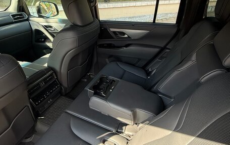 Lexus LX, 2024 год, 17 700 000 рублей, 14 фотография