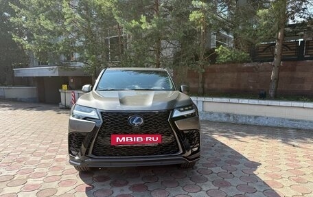 Lexus LX, 2024 год, 17 700 000 рублей, 3 фотография