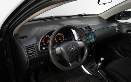 Toyota Corolla, 2011 год, 990 000 рублей, 10 фотография