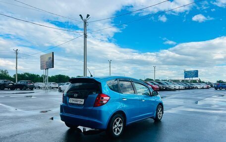 Honda Fit III, 2010 год, 799 999 рублей, 6 фотография