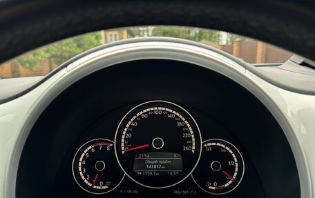 Volkswagen Beetle, 2014 год, 1 330 000 рублей, 32 фотография