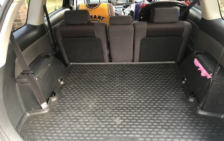 Toyota Wish II, 2005 год, 810 000 рублей, 10 фотография