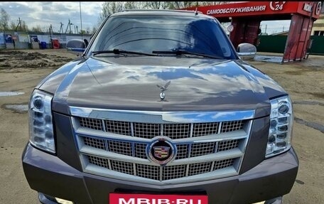 Cadillac Escalade III, 2013 год, 3 700 000 рублей, 4 фотография