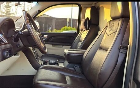 Cadillac Escalade III, 2013 год, 3 700 000 рублей, 5 фотография