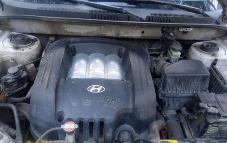 Hyundai Santa Fe III рестайлинг, 2002 год, 550 000 рублей, 10 фотография