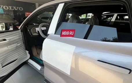 Volvo XC70, 2026 год, 6 400 015 рублей, 3 фотография