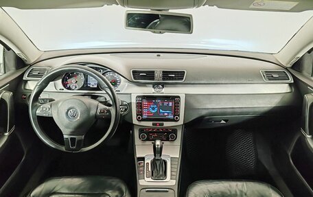 Volkswagen Passat B7, 2011 год, 940 000 рублей, 9 фотография