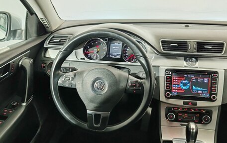 Volkswagen Passat B7, 2011 год, 940 000 рублей, 10 фотография