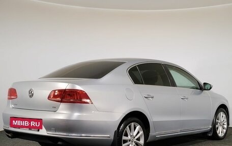 Volkswagen Passat B7, 2011 год, 940 000 рублей, 4 фотография