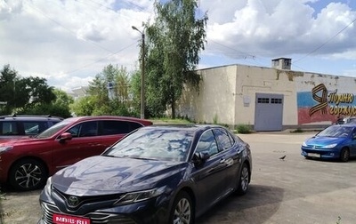 Toyota Camry, 2019 год, 2 700 000 рублей, 1 фотография