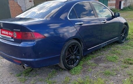 Honda Accord VII рестайлинг, 2006 год, 700 000 рублей, 1 фотография
