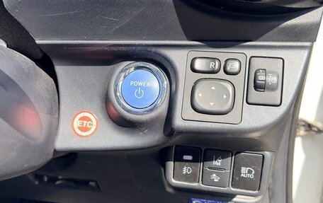 Toyota Aqua I, 2018 год, 1 170 000 рублей, 14 фотография