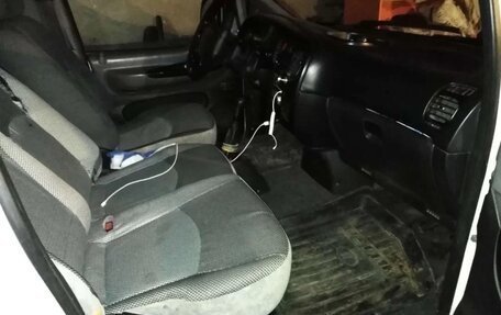 Hyundai Starex I рестайлинг, 2005 год, 530 000 рублей, 5 фотография