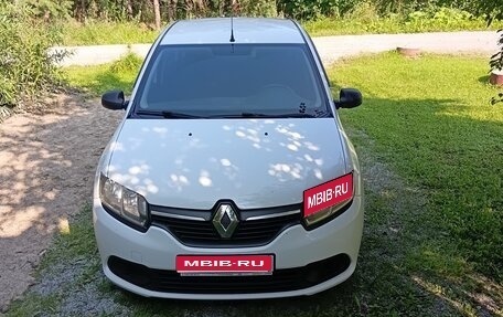 Renault Logan II, 2016 год, 670 000 рублей, 1 фотография
