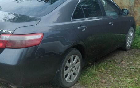 Toyota Camry, 2006 год, 700 000 рублей, 4 фотография