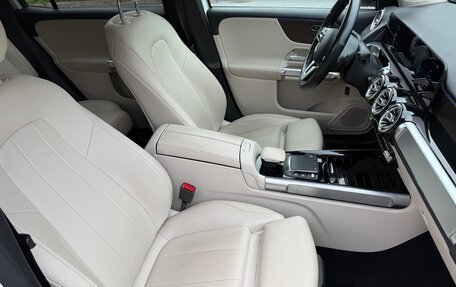 Mercedes-Benz GLB, 2021 год, 3 600 000 рублей, 17 фотография