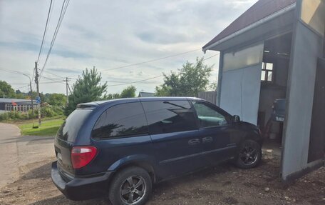 Dodge Caravan IV, 2001 год, 270 000 рублей, 2 фотография