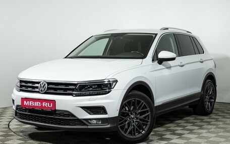 Volkswagen Tiguan II, 2018 год, 2 099 700 рублей, 2 фотография