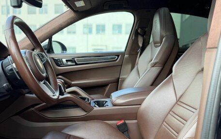 Porsche Cayenne III, 2021 год, 9 650 000 рублей, 2 фотография