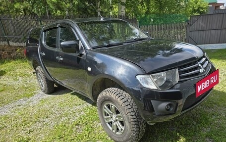 Mitsubishi L200 IV рестайлинг, 2011 год, 1 300 000 рублей, 2 фотография