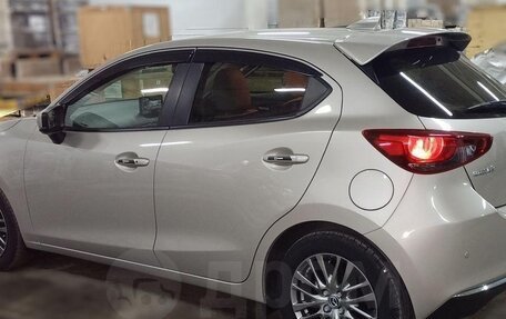 Mazda 2 III, 2022 год, 1 600 000 рублей, 6 фотография