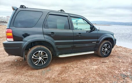 Ford Escape II, 2001 год, 3 фотография