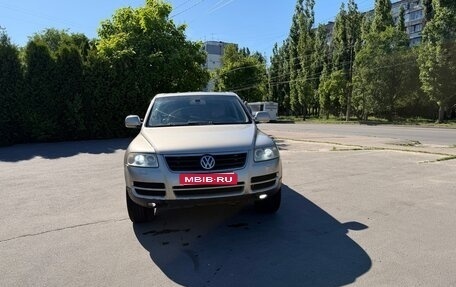 Volkswagen Touareg III, 2003 год, 550 000 рублей, 8 фотография