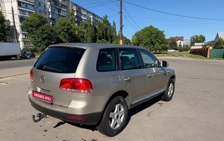 Volkswagen Touareg III, 2003 год, 550 000 рублей, 5 фотография