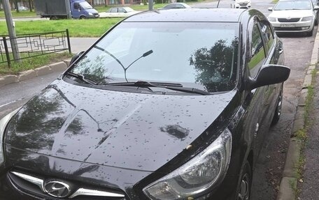 Hyundai Solaris II рестайлинг, 2012 год, 700 000 рублей, 7 фотография