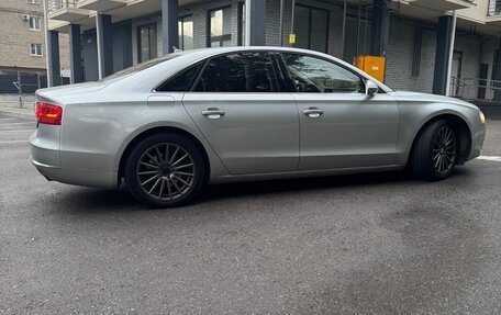 Audi A8, 2012 год, 1 300 000 рублей, 12 фотография