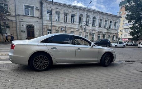 Audi A8, 2012 год, 1 300 000 рублей, 17 фотография