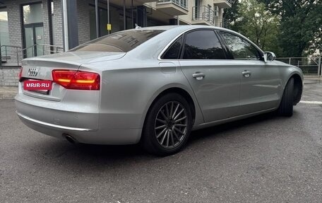 Audi A8, 2012 год, 1 300 000 рублей, 13 фотография