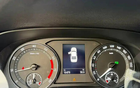 Skoda Octavia IV, 2023 год, 2 350 000 рублей, 11 фотография