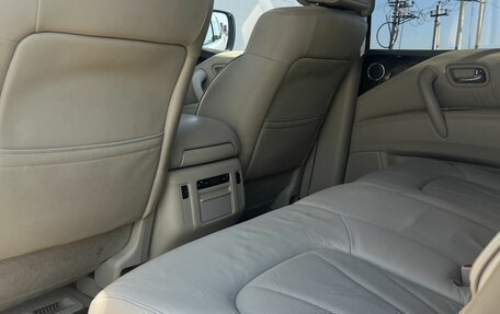 Infiniti QX56, 2011 год, 2 090 000 рублей, 25 фотография