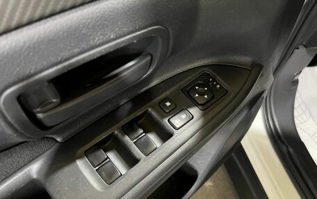 Mitsubishi Outlander III рестайлинг 3, 2012 год, 1 300 000 рублей, 26 фотография