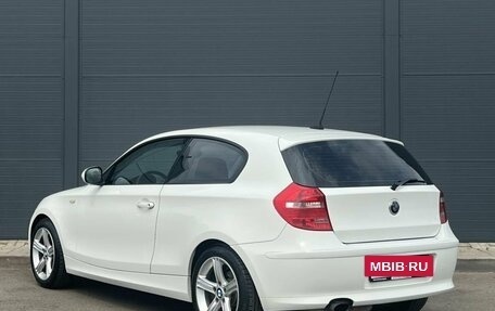 BMW 1 серия, 2011 год, 780 000 рублей, 7 фотография